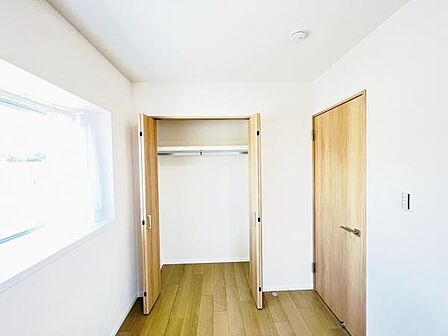 子供部屋や趣味の部屋など用途に合わせてお使いいただけます。
