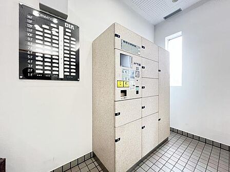 不在時にも荷物を受け取れる宅配ボックス。