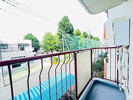 お洗濯ものを気持ち良く太陽の光で干せるのが嬉しいですね。