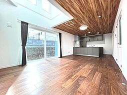 町田市小川1丁目 3LDKのリビング/ダイニング