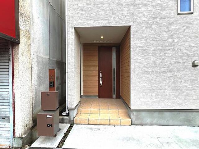 玄関 東大和市奈良橋6丁目