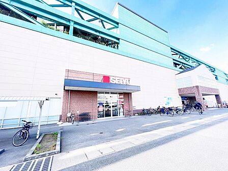府中四谷ショッピングセンターまで約4140m(徒歩52分)