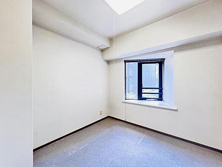 子供部屋にもちょうど良い大きさのお部屋です。