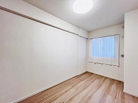 子供部屋にもちょうど良い大きさのお部屋です。