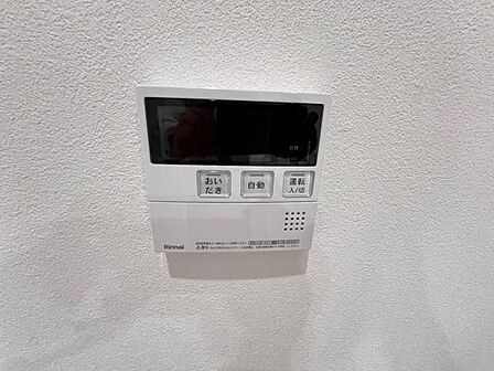 給湯器パネルです。