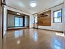 室内：内観画像です。