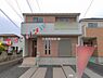 外観：前面道路を含めた現地写真です。