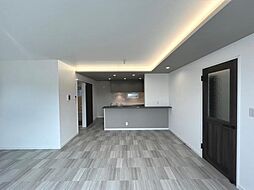 千葉市若葉区若松　11号棟 3LDKのリビング/ダイニング