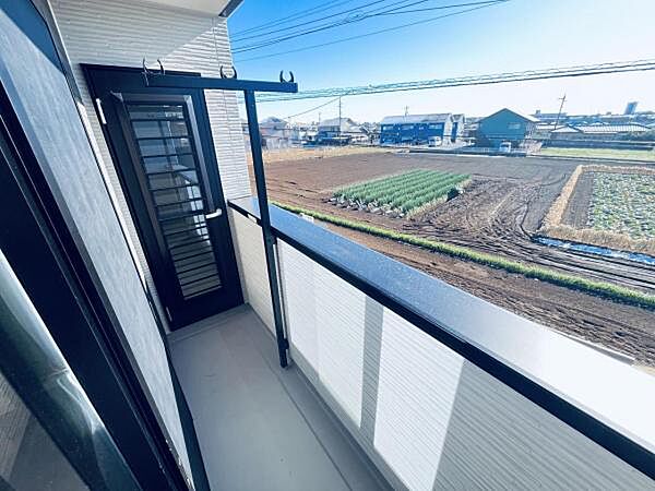 バルコニーを拡大表示