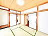 和室：和室スペースです。畳のお部屋は寛げる空間ですね。