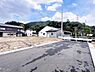 外観：現地前面道路です。ぜひ現地をご覧ください。