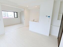 グロリアス西荻窪 605 6階1LDKのリビング/ダイニング