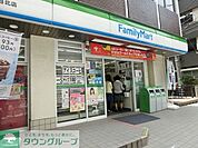 ファミリーマート 100m
