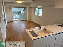 SOCIETY NAKANO FUJIMICHO 501 5階2LDKのリビング/ダイニング