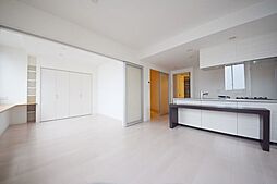 レジェンダリーコート赤羽 00903 9階2LDKのリビング/ダイニング