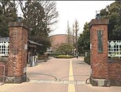 国立東京芸術大学 徒歩16分。大学・短大 1280m
