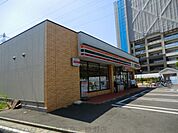 セブンイレブン足立梅島1丁目店 徒歩6分。コンビニ 430m