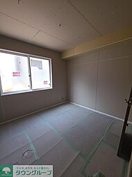 セレスティア西綾瀬 3階2LDKのリビング/ダイニング