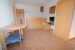 レオパレスリバーサイド西水元 2階1Kのリビング/ダイニング