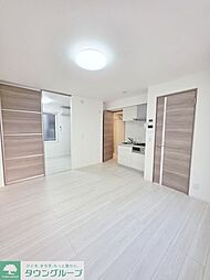 ドエル・SAWA 102 1階1LDKのリビング/ダイニング