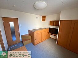 レオパレスＲｏｓｅ　Ｉｎｎ 2階1Kのリビング/ダイニング