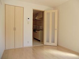 東武伊勢崎線 梅島駅 徒歩6分の賃貸アパート 2階1Kのリビング/ダイニング