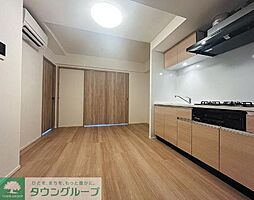 Alivis綾瀬 501 5階3LDKのリビング/ダイニング