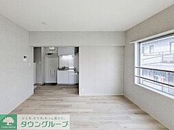 サンライズコーポ 3階ワンルームのリビング/ダイニング