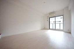 レジディア上野御徒町 8階ワンルームのリビング/ダイニング