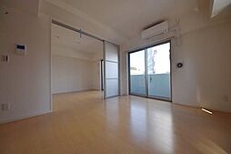 ＵＰＰＥＲ　ＦＩＥＬＤ　ＷＯＯＤ 3階1LDKのリビング/ダイニング