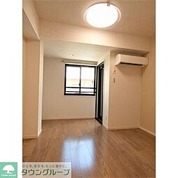 クララハウス 3階ワンルームのリビング/ダイニング