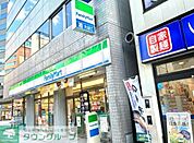 ファミリーマート神田司町店 徒歩6分。 410m