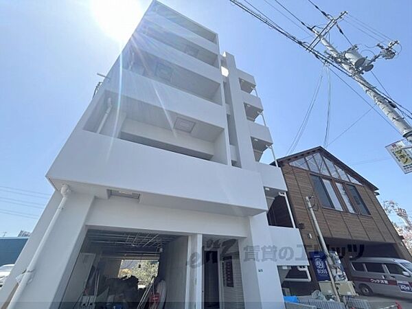 ヴァローレ枚方 301｜大阪府枚方市長尾家具町１丁目(賃貸マンション1K・3階・25.69㎡)の写真 その1