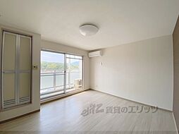 シティパレス富雄南 201 2階ワンルームのリビング/ダイニング