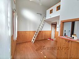 カサフェリス富雄弐番館 101 1階ワンルームのリビング/ダイニング