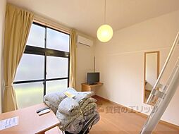 レオパレスIRISCOURT 110 1階1Kのリビング/ダイニング