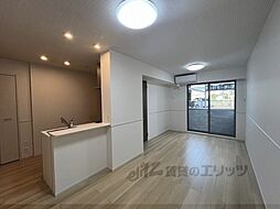 ドリームＸ 102 1階1LDKのリビング/ダイニング