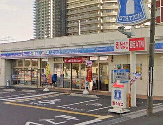 ローソン川口元...