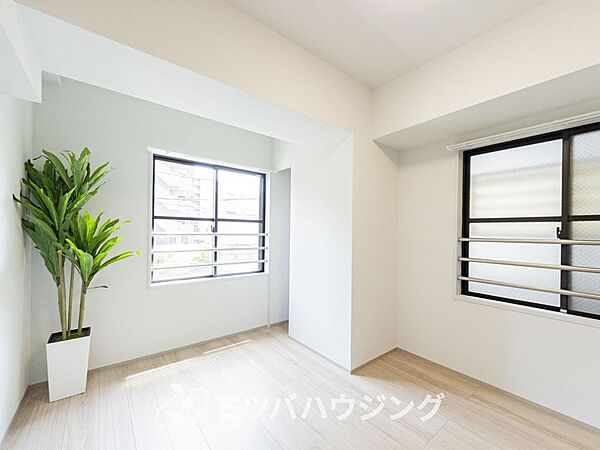 寝室を拡大表示