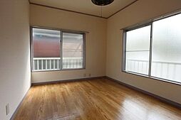 ビーンズハウス 106 1階1DKのリビング/ダイニング