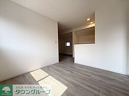 Y.A.FLAT B E 2階2LDKのリビング/ダイニング