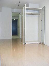 プライムアーバン三軒茶屋 604 6階ワンルームのリビング/ダイニング