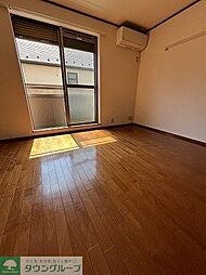 ヴェルデ三軒茶屋 203 2階1Kのリビング/ダイニング