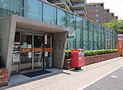 渋谷広尾四郵便局 徒歩7分。 530m