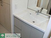 お部屋探しは株式会社　タウンハウジング　までお気軽にお問合せ下さい。クレジットカード決済・首都圏を中心直営143店舗　仲介件数全国2位の豊富な実績！諸費用・審査等・何でもご相談下さい。
