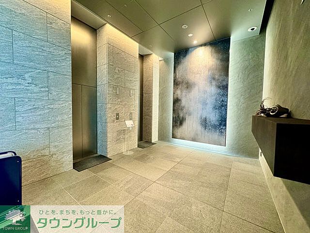 20Fロビー通用エントランス