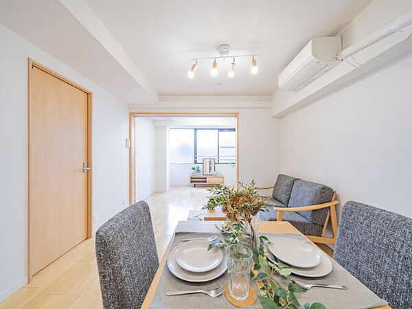 リビング/ダイニング