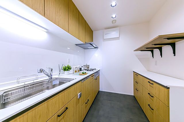 キッチン プライムコート戸山 5階/-