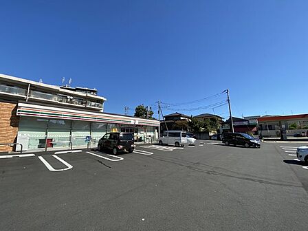 セブンイレブン 千葉北小仲台店 徒歩約5分 約400m