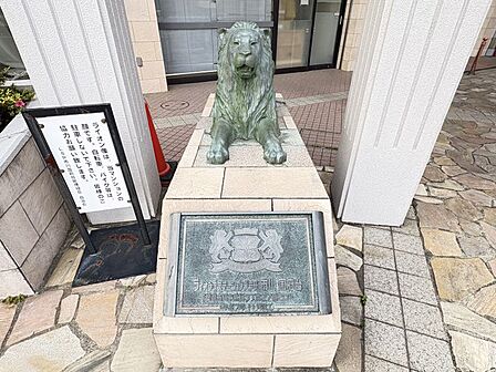 13階建ての11階に位置します